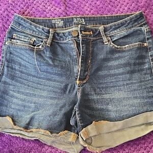 a.n.a Women's Classic Blue Jean Shorts